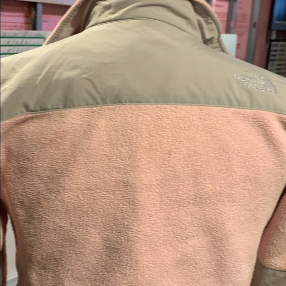 Coats - Picture 11 of 11